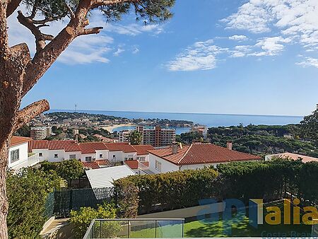 New house in S'Agaro 1 km from the beach
