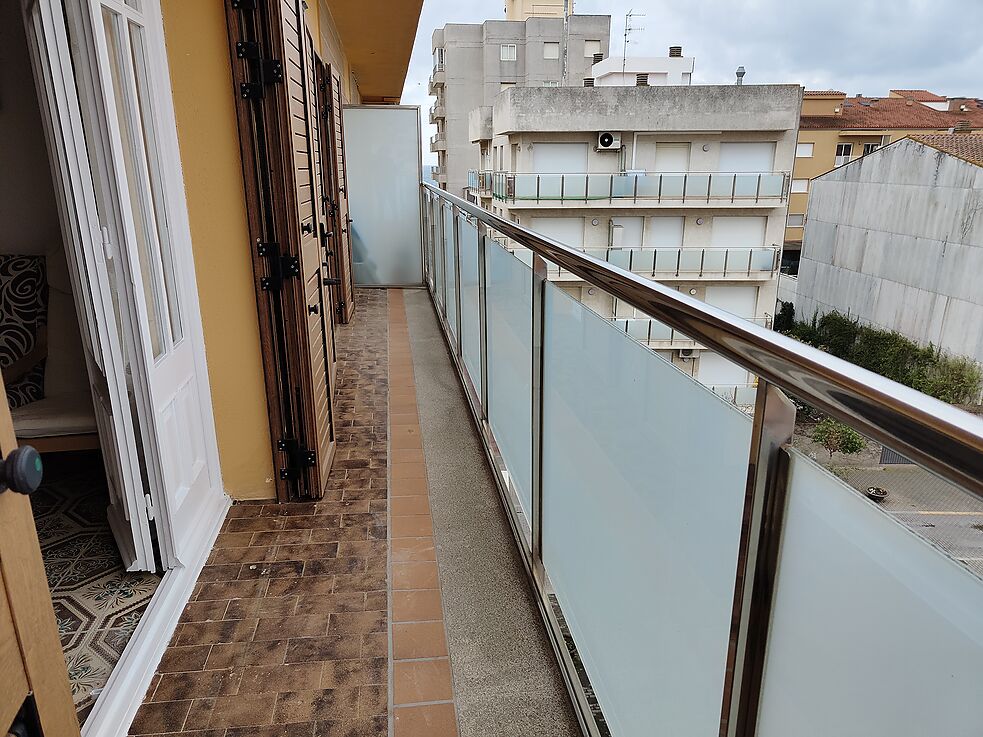 Apartment located in Sant Antoni centre