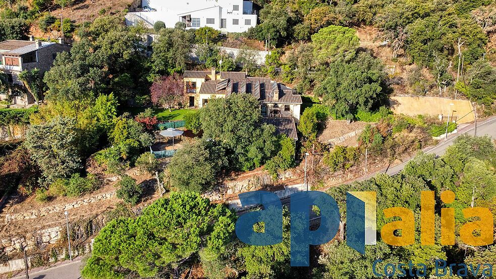 Una gran casa amb magnífiques vistes al mar