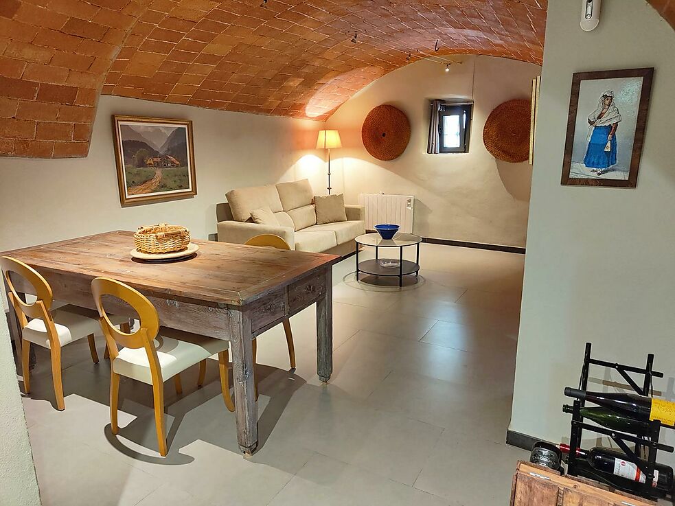 Exclusiva casa rústica totalmente reformada situada en Mas Barceló, Calonge