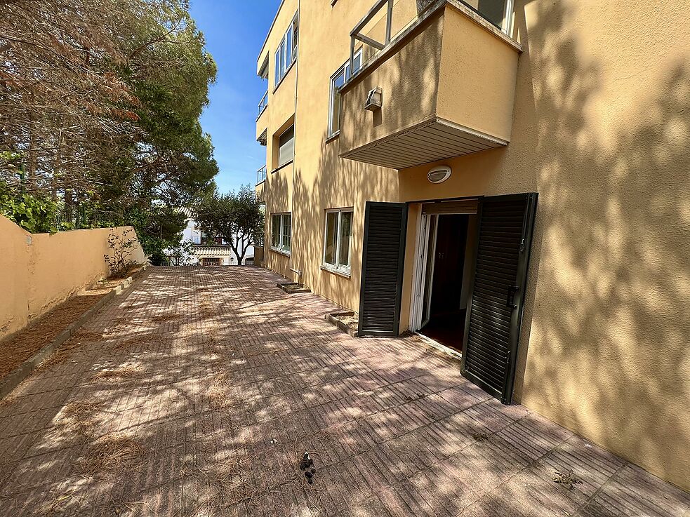 Spectacular ground floor just 300 meters from the center of Platja d'Aro!