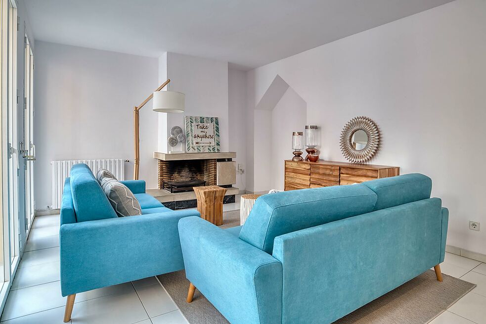 DUPLEX WITH TERRACE IN THE CENTER OF SANT FELIU DE GUÍXOLS