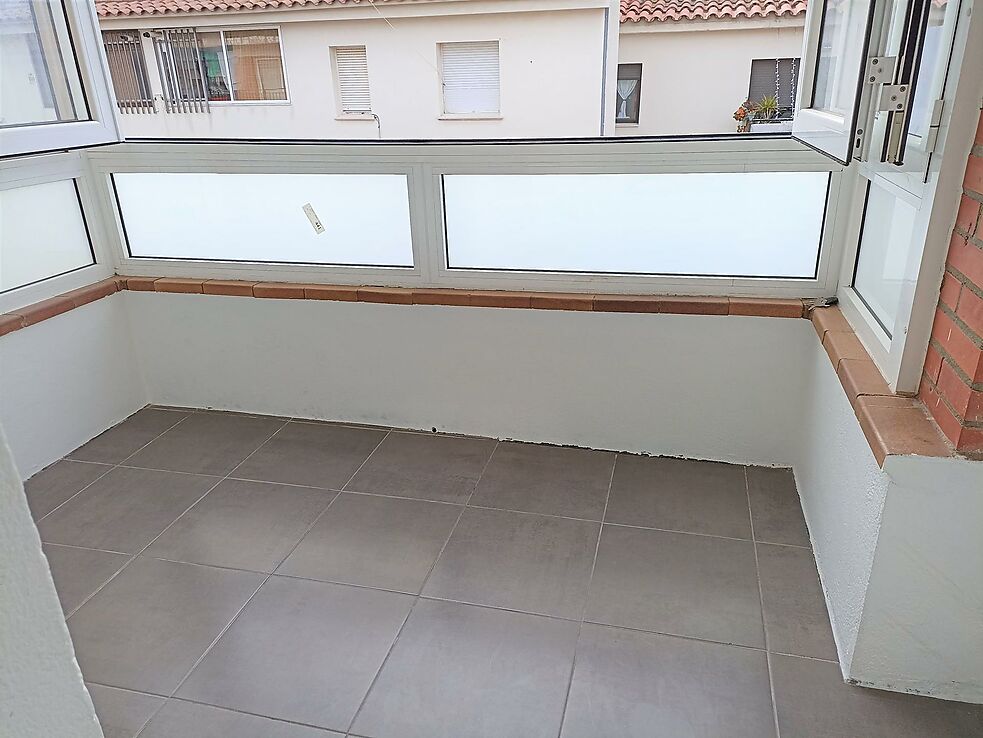 Sunny apartment with terrace. APAIALIA PRODUCT