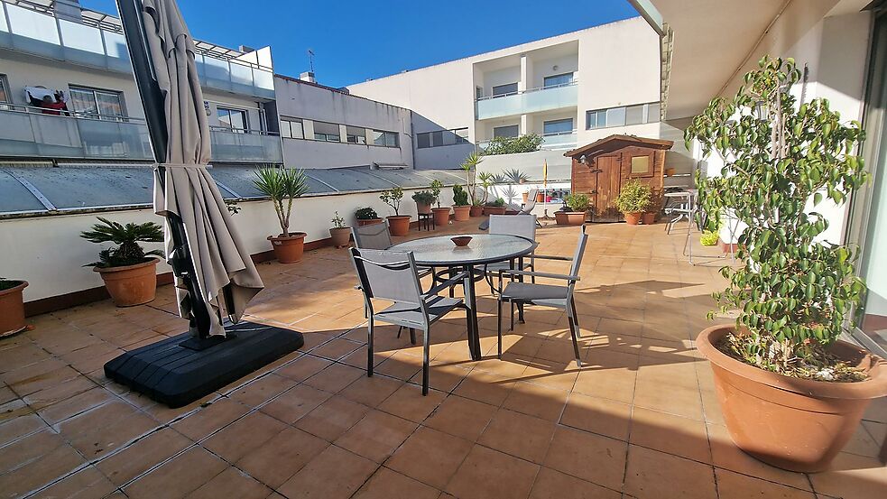 Apartment with private terrace of 84m2