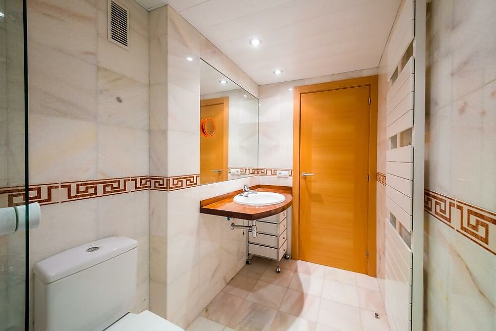 Appartement avec belle vue dans le port