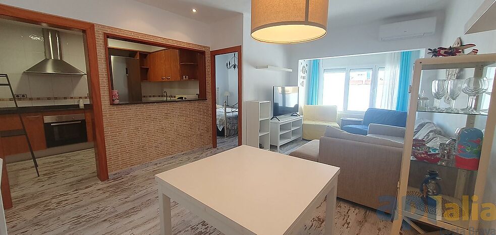 APARTMENT IN EL PEDRÓ WITH BEAUTIFUL SEA VIEWS