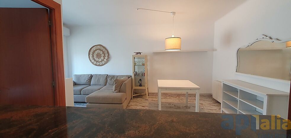 APARTMENT IN EL PEDRÓ WITH BEAUTIFUL SEA VIEWS