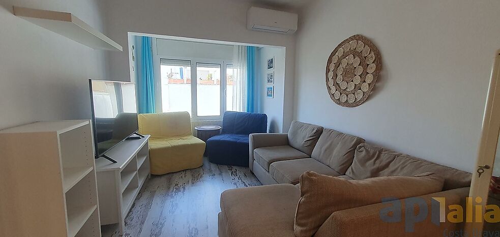 APARTMENT IN EL PEDRÓ WITH BEAUTIFUL SEA VIEWS