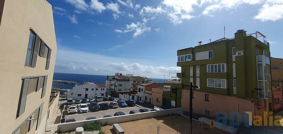 APARTMENT IN EL PEDRÓ WITH BEAUTIFUL SEA VIEWS