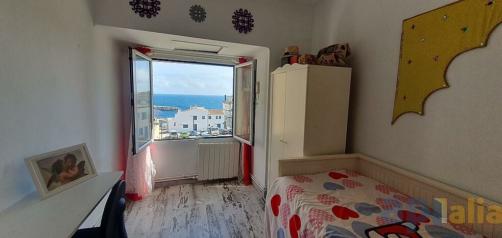 APARTMENT IN EL PEDRÓ WITH BEAUTIFUL SEA VIEWS