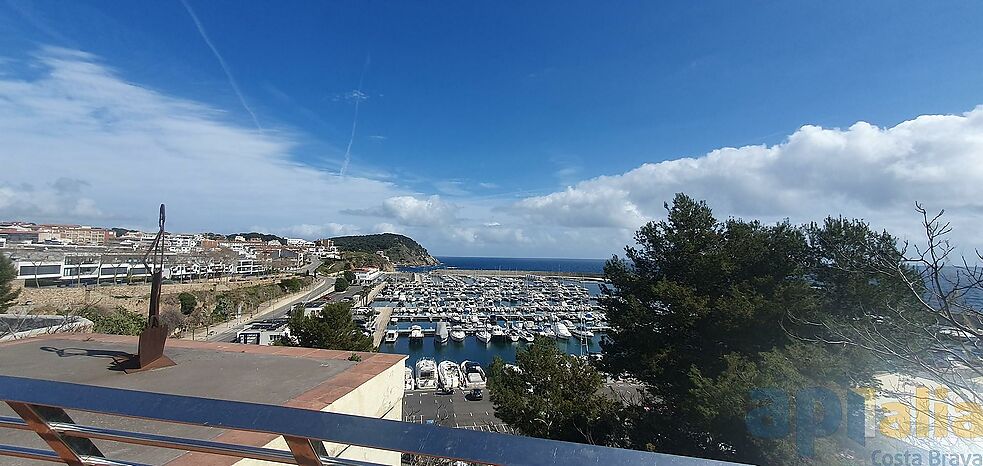 APARTMENT IN EL PEDRÓ WITH BEAUTIFUL SEA VIEWS