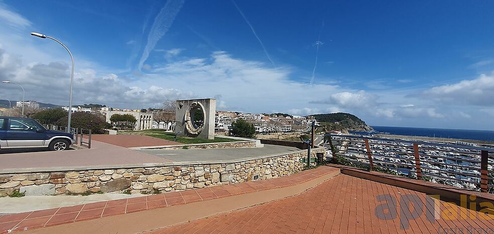 APARTMENT IN EL PEDRÓ WITH BEAUTIFUL SEA VIEWS