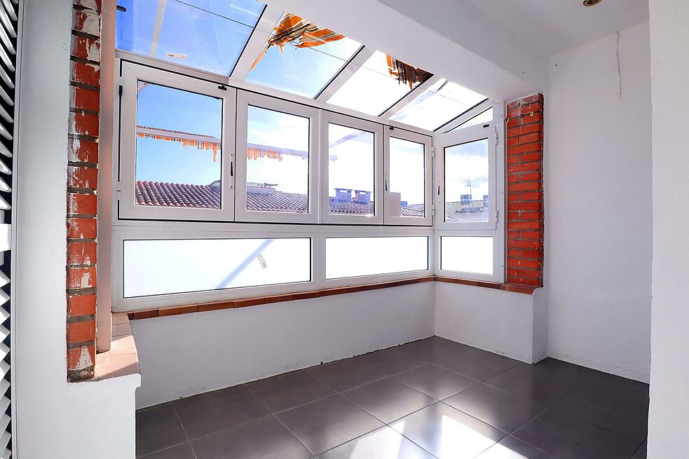 Gran apartamento con terraza