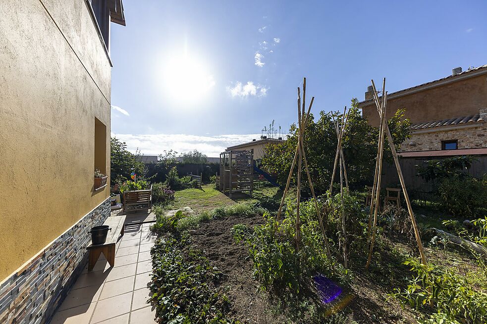 Beautiful detached Villa for sale in Vall-llobrega