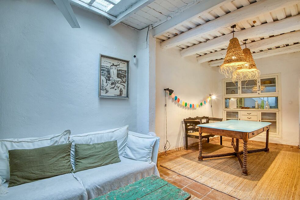 Una casa con ubicación perfecta: en el centro de Sant Feliu de Guíxols.