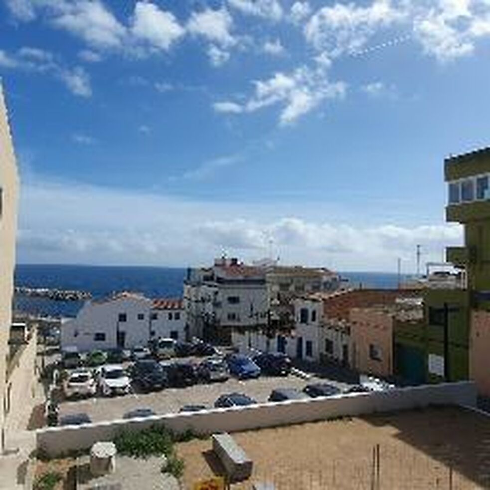APARTMENT IN EL PEDRÓ WITH BEAUTIFUL SEA VIEWS