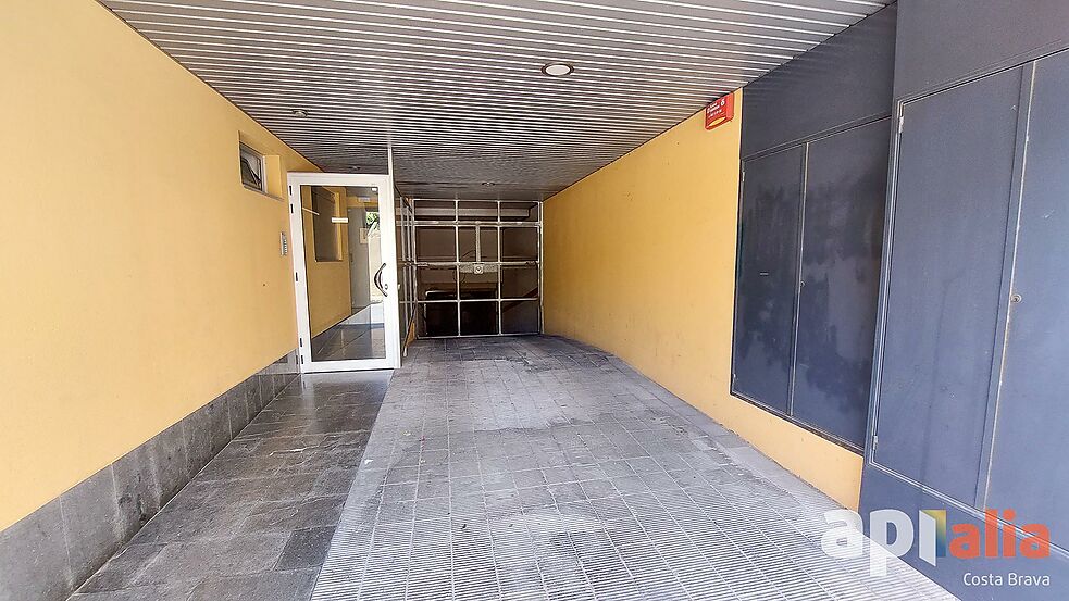 Apartment on sale at the seafront in Palamós