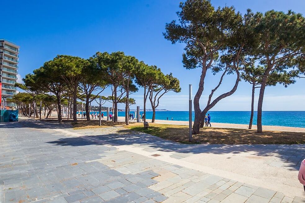 Obra Nova davant del Mar a Platja d'Aro