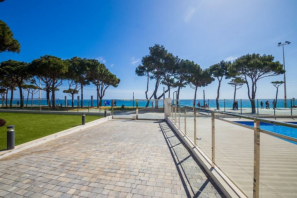 Obra Nova davant del Mar a Platja d'Aro