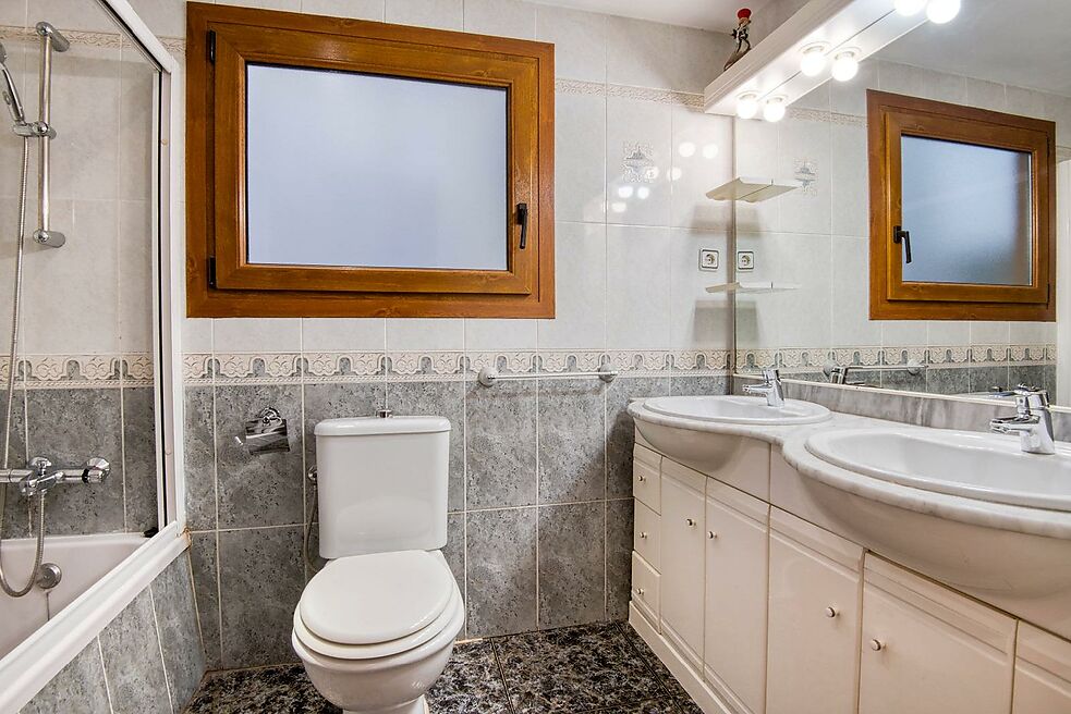 Apartment for sale in Sant Feliu de Guíxols