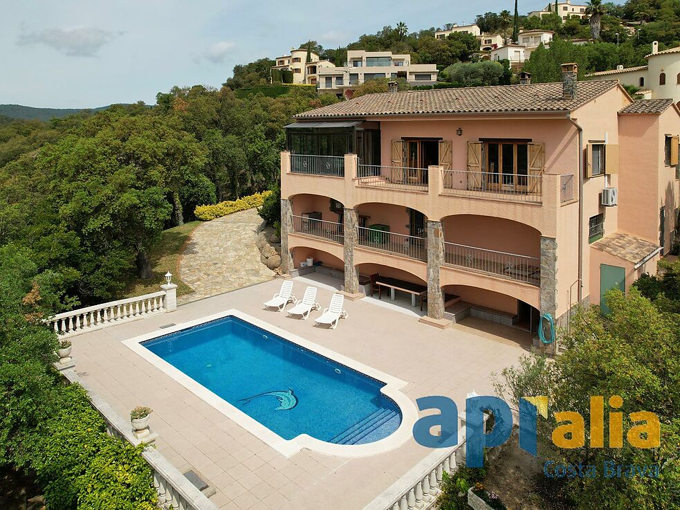 House for sale in Calonge