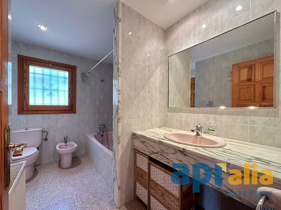 House for sale in Calonge