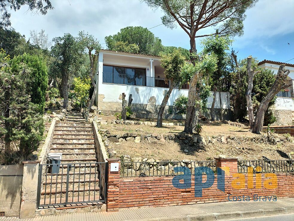 House for sale in Calonge