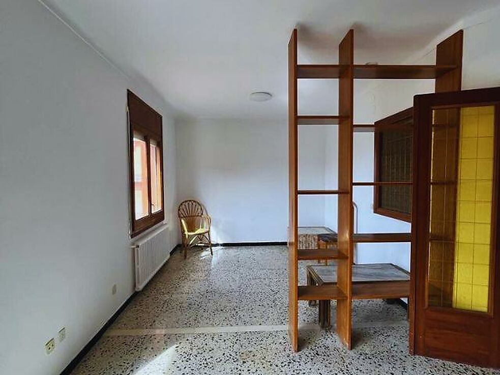 Piso en venta en St. Feliu de Guíxols
