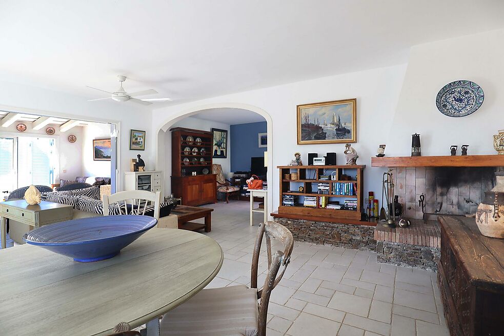 Villa for sale in Calonge
