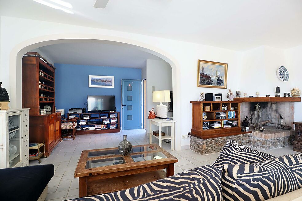 Villa for sale in Calonge