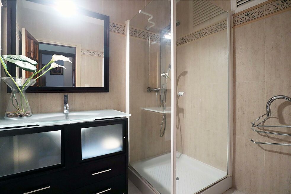 Villa for sale in Calonge