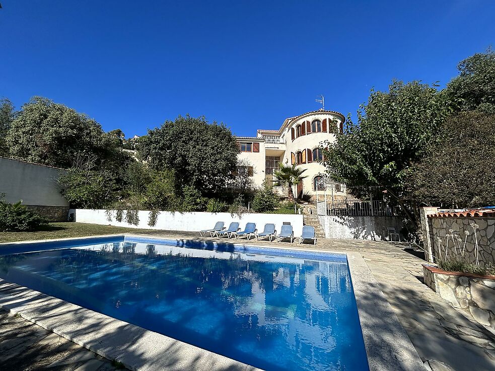 BONNE OPPORTUNITÉ!!! TOUR À VENDRE À MAS TOI, CALONGE, COSTA BRAVA