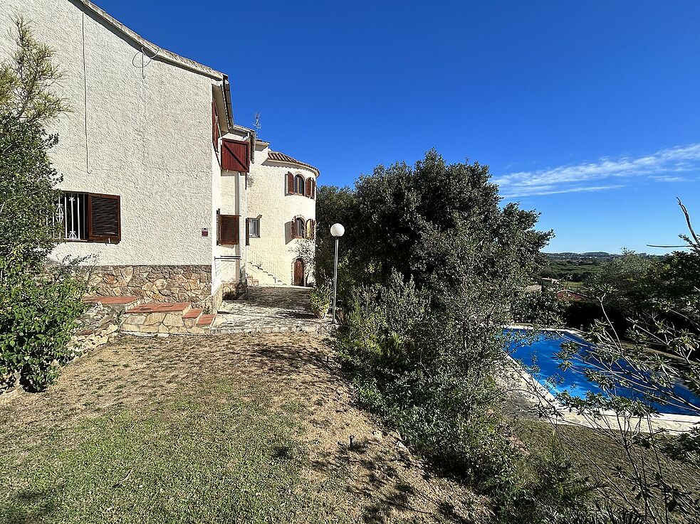 BONNE OPPORTUNITÉ!!! TOUR À VENDRE À MAS TOI, CALONGE, COSTA BRAVA