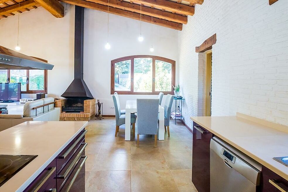 Chalt en venta en Mont-ras