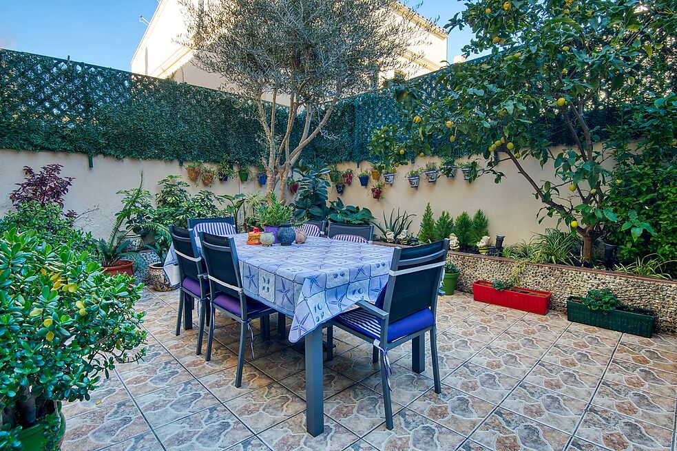 Casa adosada en venta en St. Feliu de Guíxols