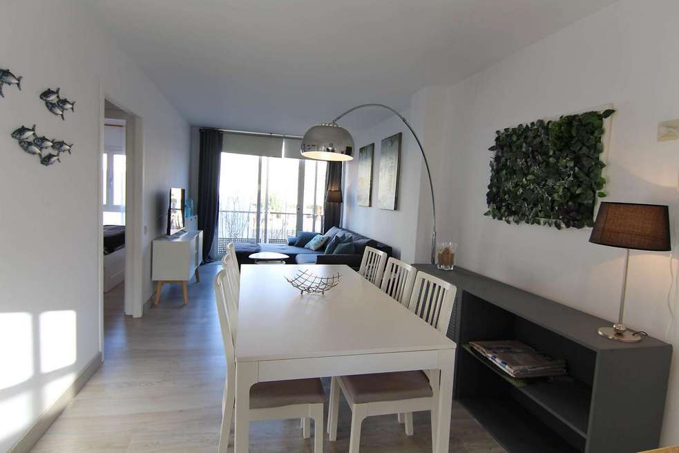 Apartament molt cèntric i a només 100 m de la platja!
