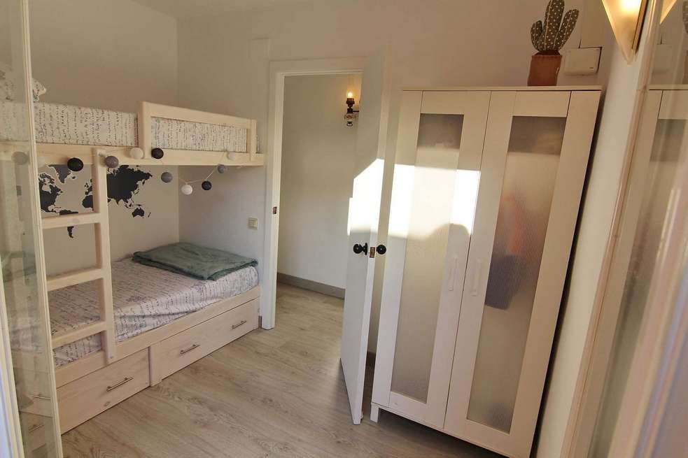 Apartament molt cèntric i a només 100 m de la platja!