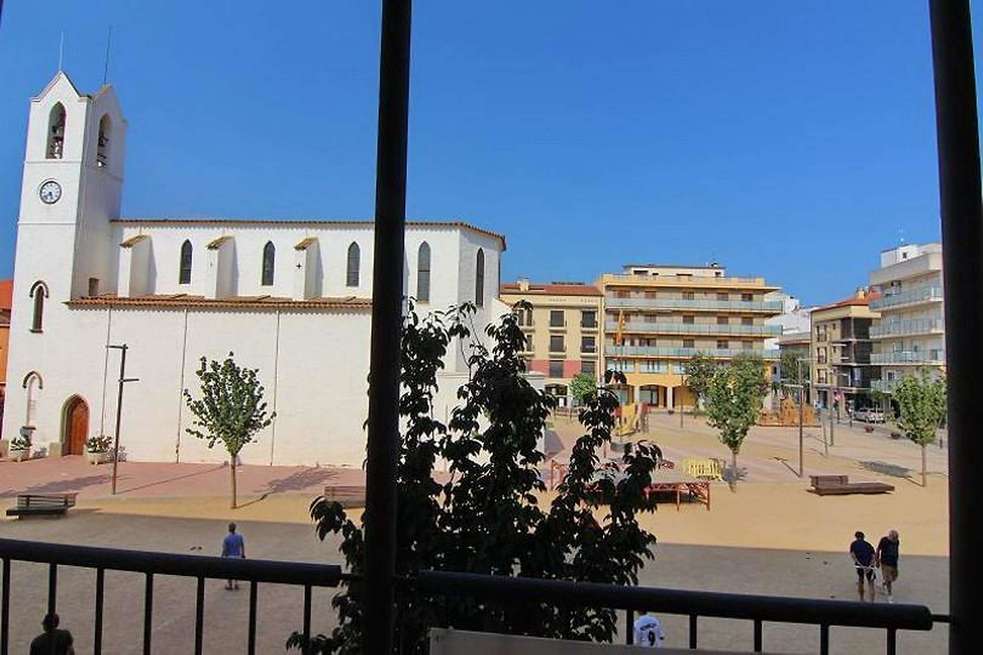 Apartament molt cèntric i a només 100 m de la platja!
