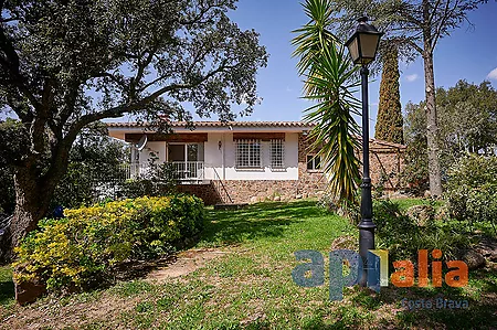 Chalet en venta en Romany&agrave; de la Selva