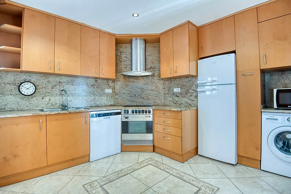 Preciosa vivienda con terraza y vistas .  Platja d Aro