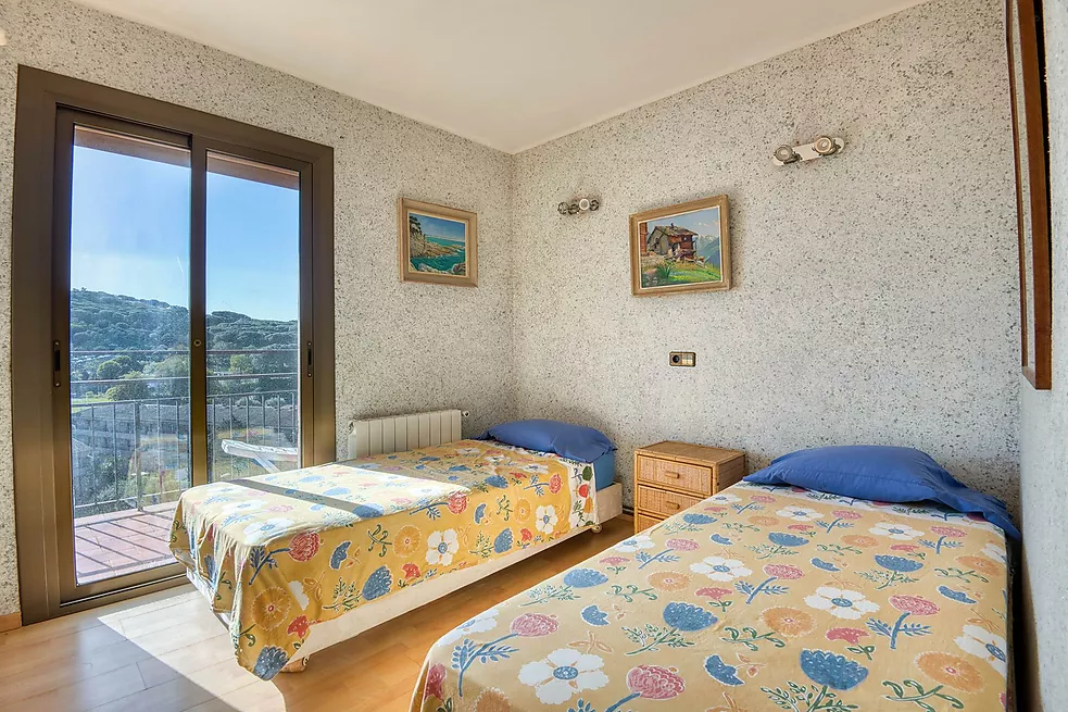 Preciosa vivienda con terraza y vistas .  Platja d Aro