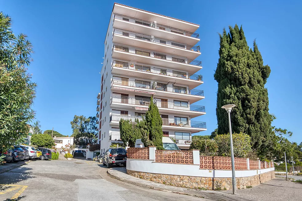 Preciosa vivienda con terraza y vistas .  Platja d Aro