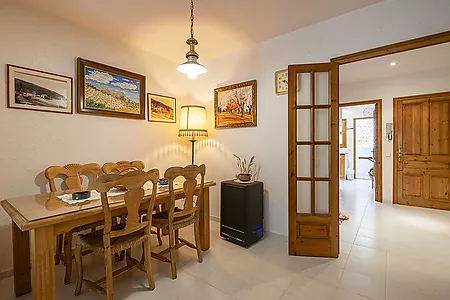 Apartment for sale in Tamariu