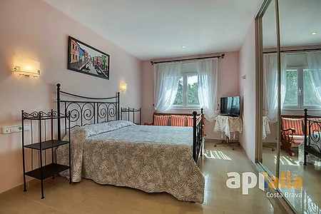 Villa for sale in Calonge