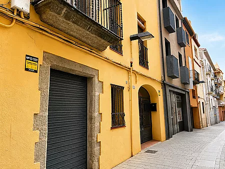 Commercial premises for sale in Palam&oacute;s