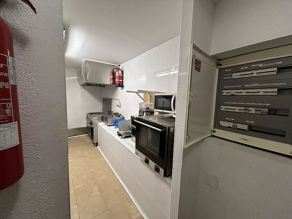 Commercial premises for sale in Palamós