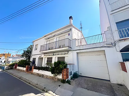 Apartment for sale in Palam&oacute;s