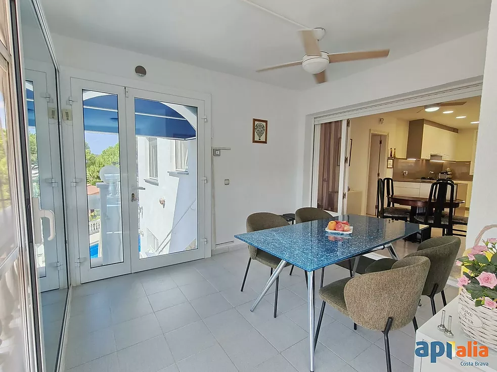 Villa for sale in Calonge