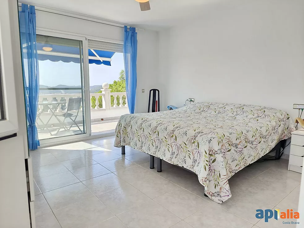 Villa for sale in Calonge