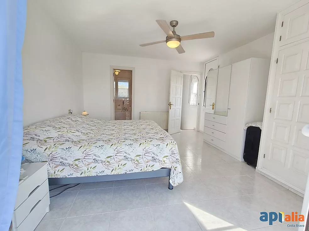 Villa for sale in Calonge